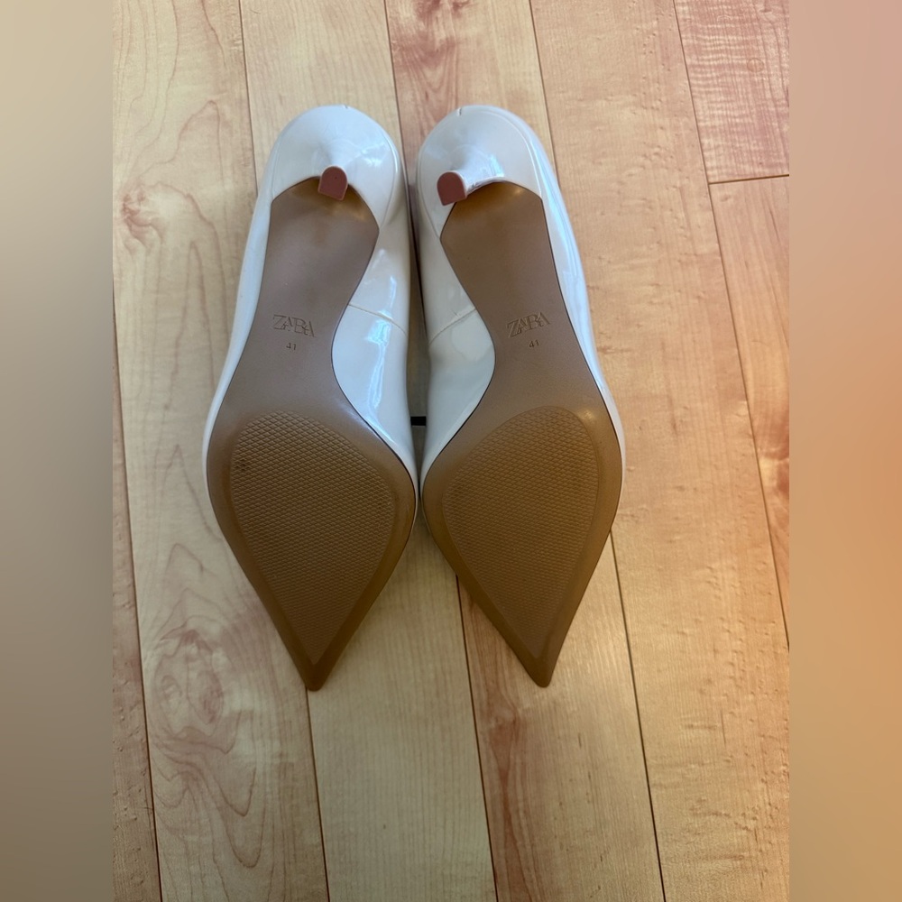 NEW Zara Nude Patent Pointed-Toe Heels - Size 10 - Picture 6 of 6
